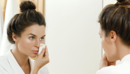 پاک کردن سریع آرایش صورت با روش های ساده و کاربردی